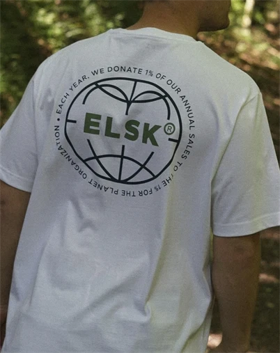Elsk - Globe Statement BP Mens Relaxed T-shirt - Optic White